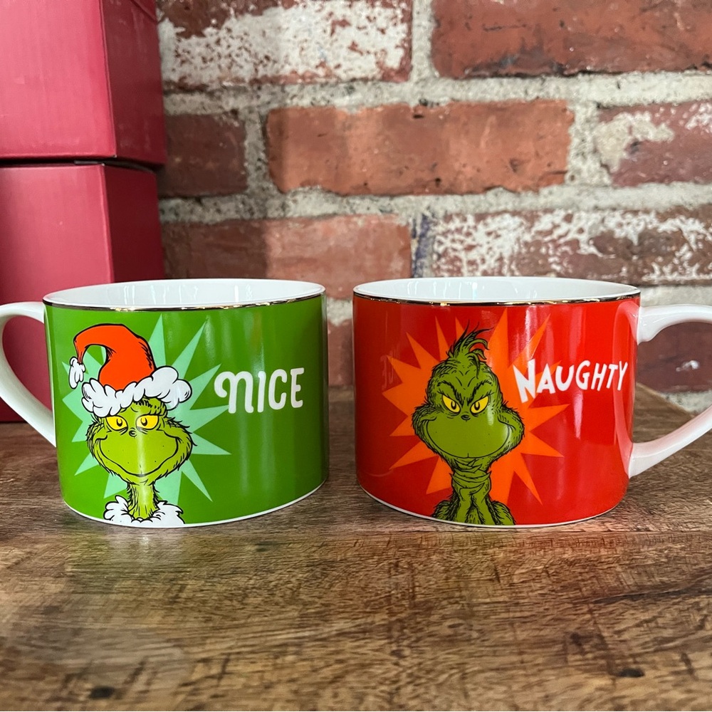 Lennox ￼ porcelain ￼ grinch mugs new tags. It has a gold rim very Christmasy